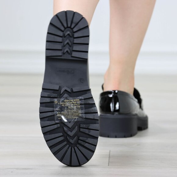 Womens Chunky Penny Loafer Lug Sole Slip On Platform Black Patent Gold Chain - Picture 13 of 15
